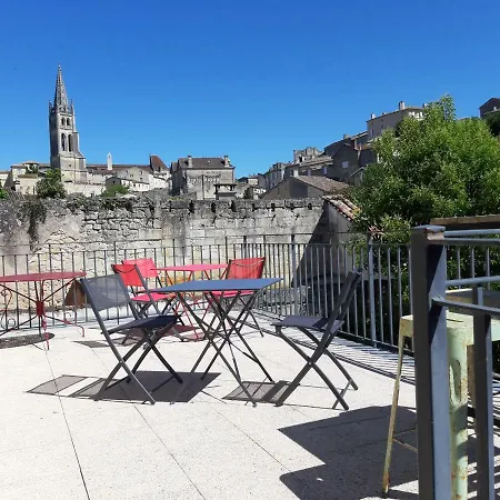 Les Logis Des Vignobles Emilion En Duplex N 2 Avec Terrasse