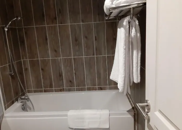 Les Logis Des Vignobles Emilion En Duplex N 2 Avec Terrasse *